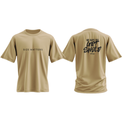 Front and back view of a beige oversized t-shirt with the text 'Size Matters' on the front and 'No Days Off - Get Swole' on the back, designed for comfort and performance.